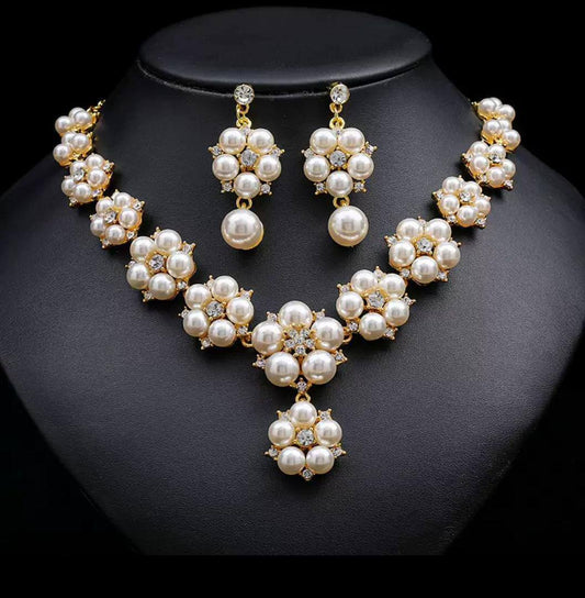 Chunky Pearl Jewelry set