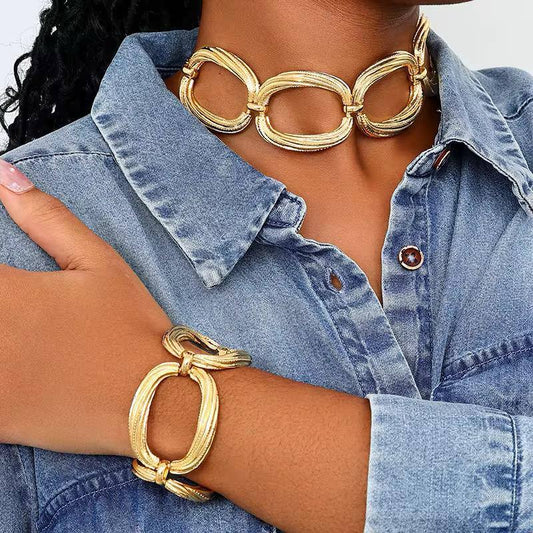 OO Jewelry Set