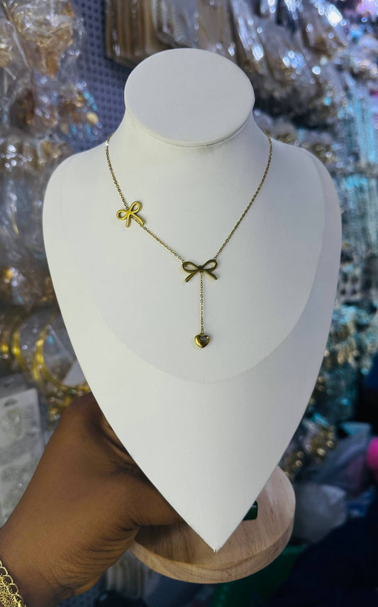Pretty girlie Necklace