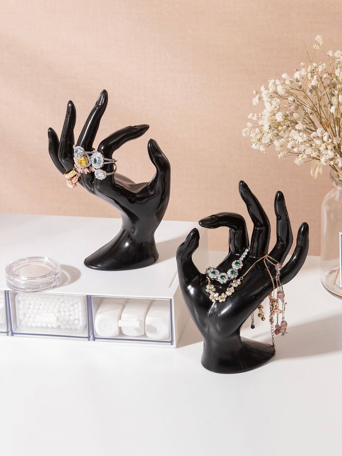 Hand Jewelry display
rings/bracelet